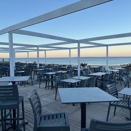 Acadie Saint Victor - Hotel Restaurant - Face Mer - Chatelaillon Plage מראה חיצוני תמונה