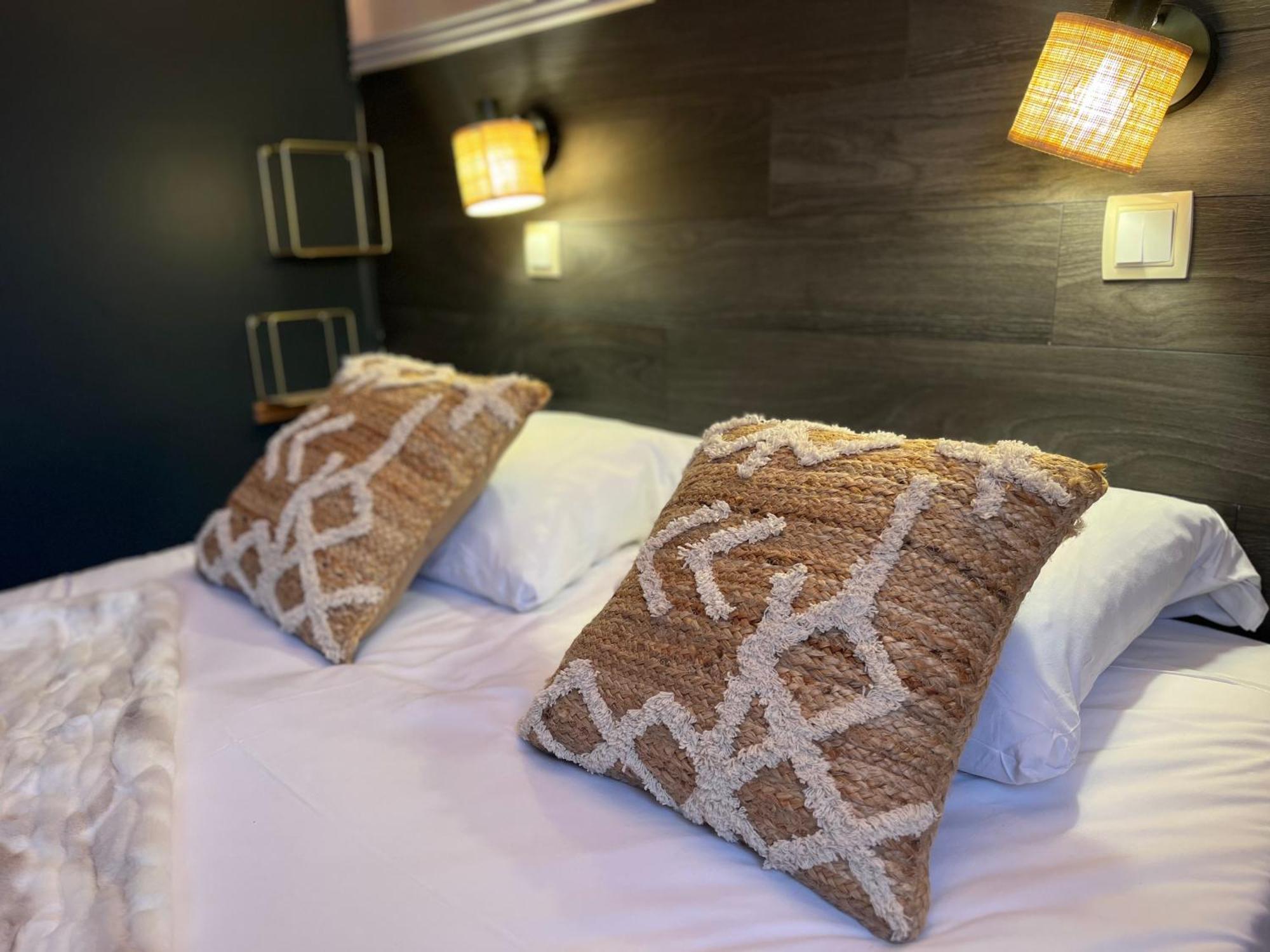 Acadie Saint Victor - Hotel Restaurant - Face Mer - Chatelaillon Plage מראה חיצוני תמונה