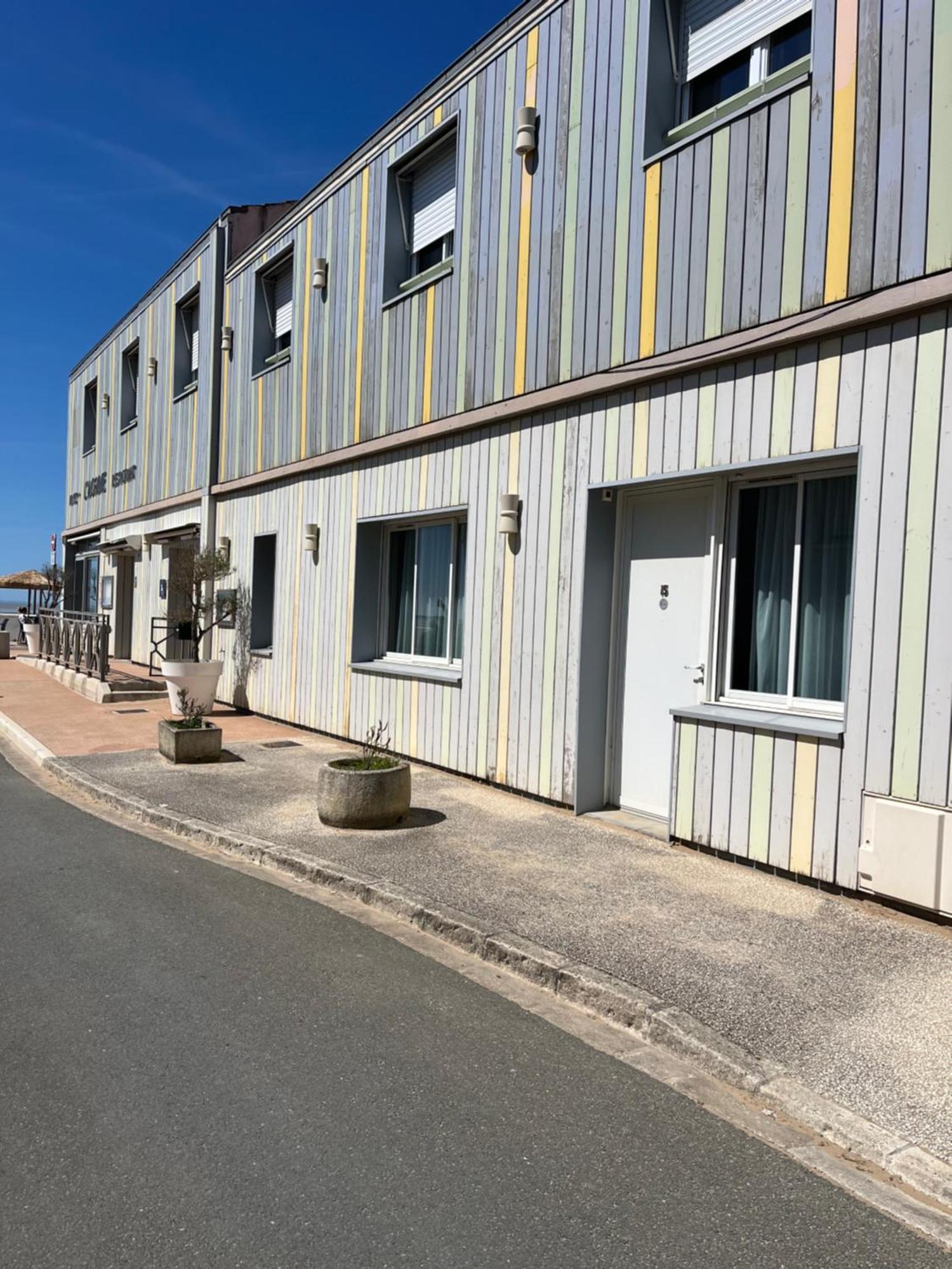 Acadie Saint Victor - Hotel Restaurant - Face Mer - Chatelaillon Plage מראה חיצוני תמונה